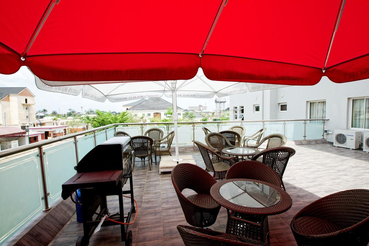 Oxygen Holiday Resort Owerri Exterior photo